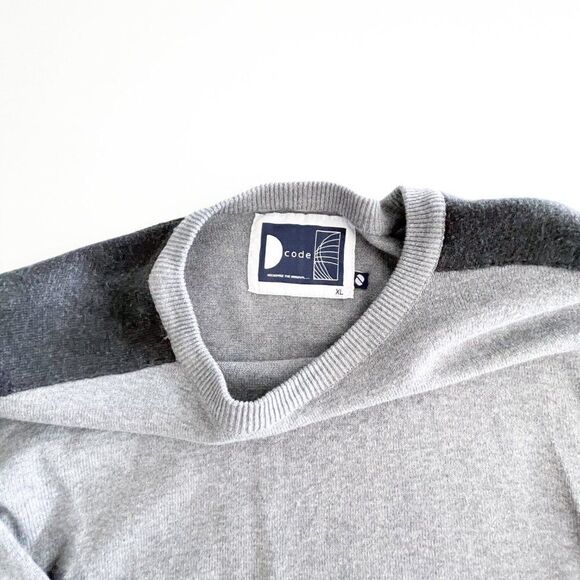 Code // XL mens sweater // worn only a few times // grey // elbow patch - Picture 3 of 8